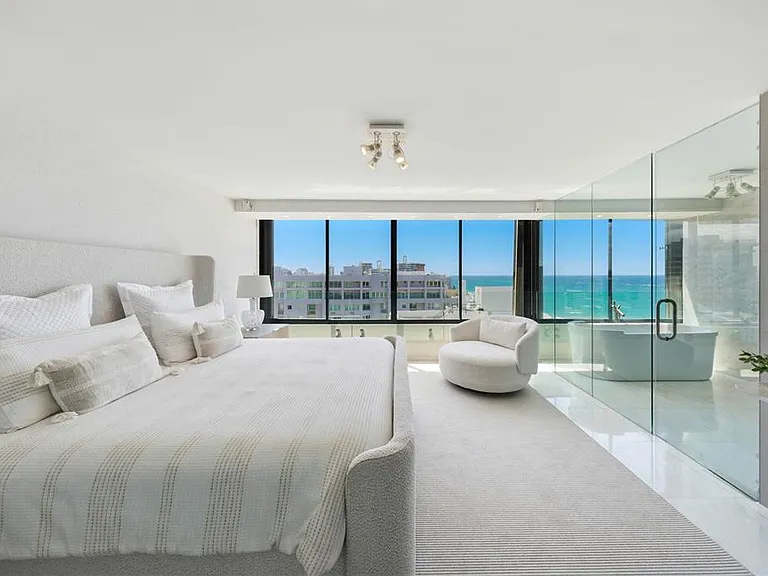 1 Taft St #Penthouse C — Photo 16