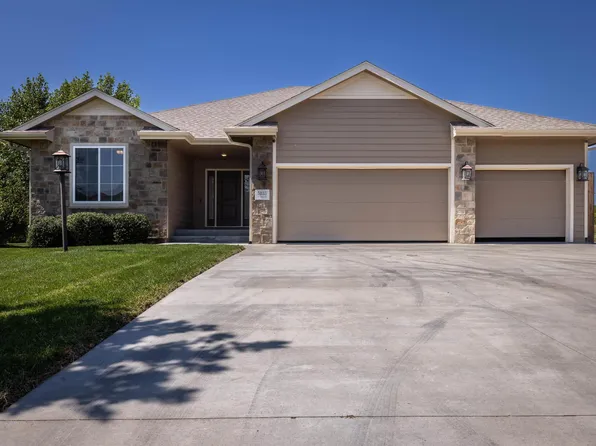 5035 NW Derby Dr, Topeka, KS 66618