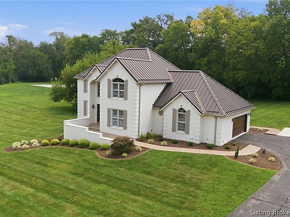 4th image of 5715 Ridgefield Drive
