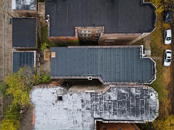 4th image of 7836 S Kingston Ave