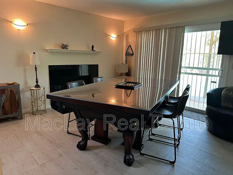 9223 S 45th Pl — Photo 22