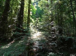 11863 Redwood Rd, Forestville, CA 95436