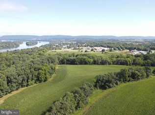 3850 Peters Mountain Rd, Halifax, PA 17032