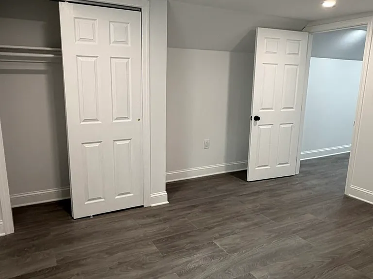 115 Bunker Hill Ln — Photo 15