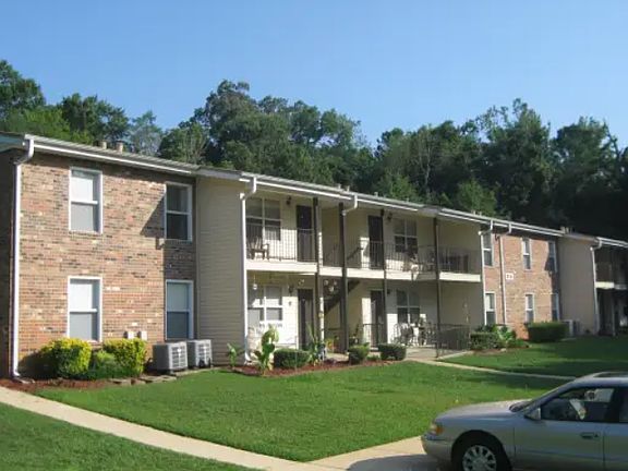 3rd image of 280 Regal St #280
