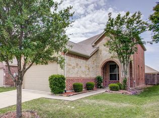 9049 Sun Haven Way, Fort Worth, TX 76244
