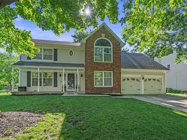 8443 Mettee St, Lenexa, KS 66219