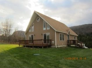 2335 Lakeview Rd, Barton, VT 05822