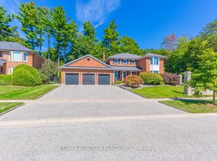 1206 Halsey Ln, Pickering, ON L1X 1W1