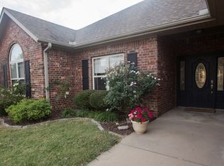 1408 Latisha Ln, Siloam Springs, AR 72761