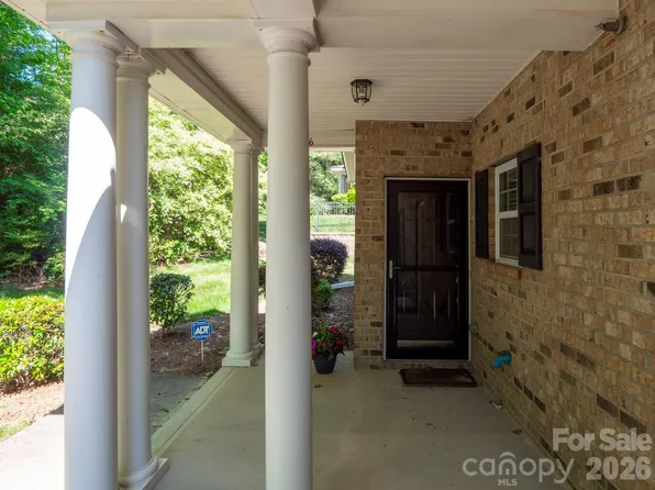 14726 Inter Milan Way, Charlotte, NC 28277