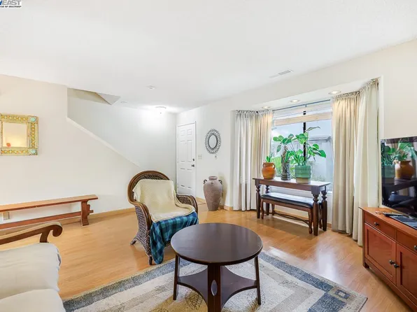 6123 Thornton Ave Unit D, Newark, CA 94560