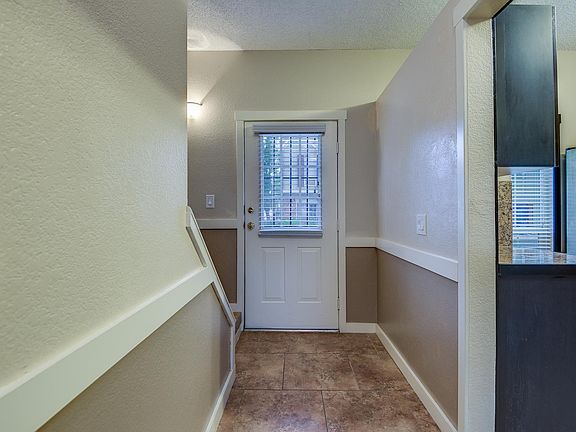 4th image of 3335 W Morrow Dr Unit 6
