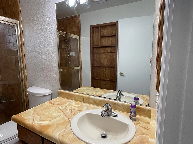 3640 Elizabeth Way — Photo 30