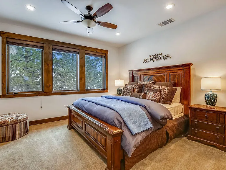 10137 Corrie Ct — Photo 20