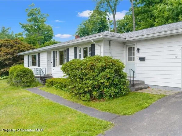 27 Ridge St, Montrose, PA 18801