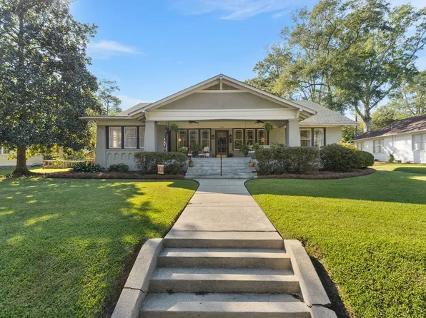 1024 Euclid Ave, Laurel, MS 39440