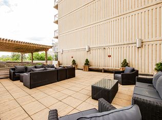 21 King St #1203, London, ON N6A5H3