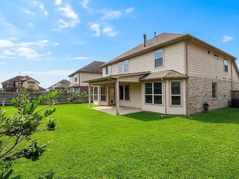 17518 Cypress Hilltop Way — Photo 22