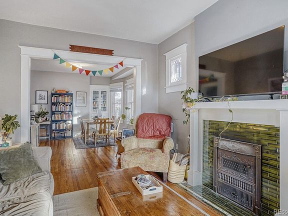 4th image of 708-712 S Corona Street