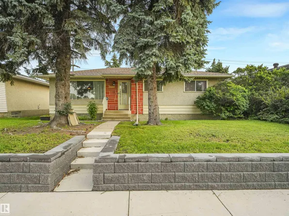 6206 132nd Ave NW, Edmonton, AB T5A 0J7