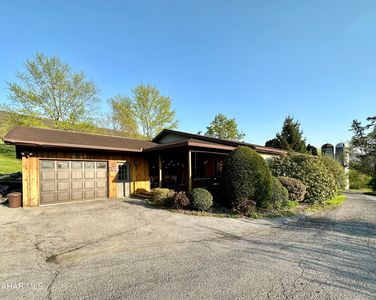 256 Loganbell Ln, Altoona, PA, 16601
