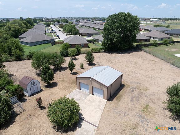 4th image of 1507 Schottische Ln