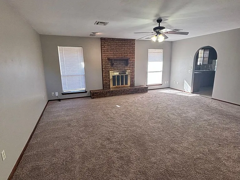 7816 NW Baldwin Ave — Photo 6