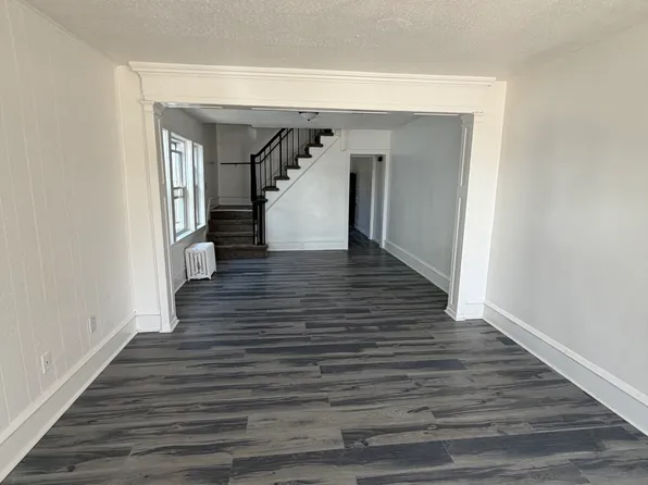 84 E Carey St, Wilkes Barre, PA 18705