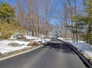 74 Brookview Dr, Monroe, NY 10950