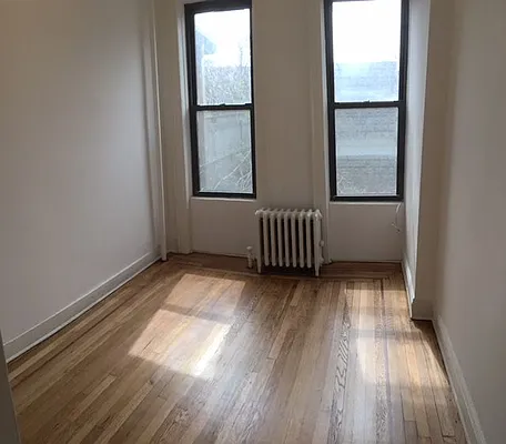 Rented by Living Dream Realty | media 28