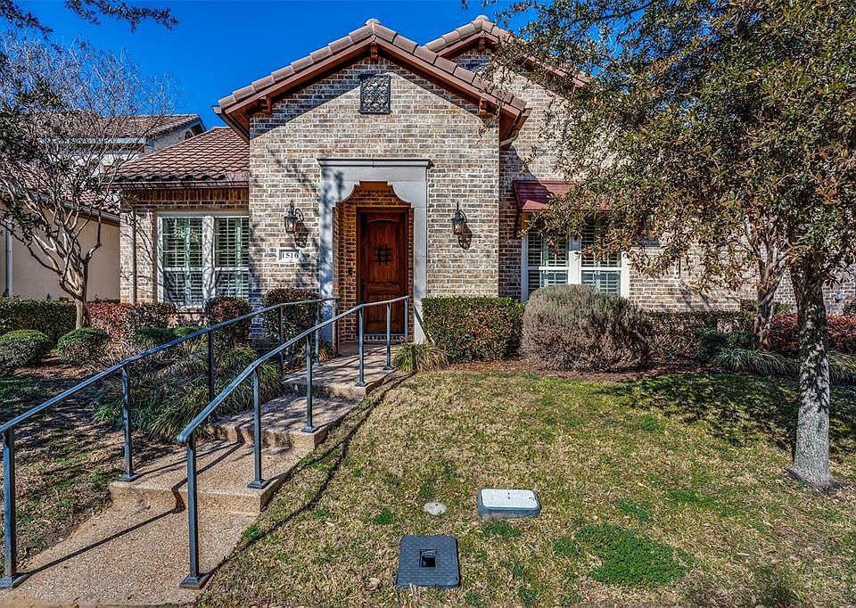 1st image of 1516 Camino Lago