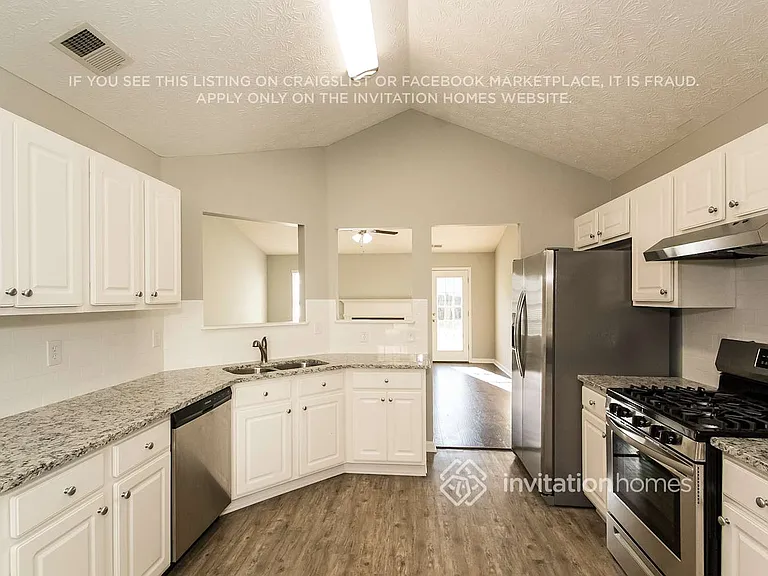 1530 Heatherton Rd — Photo 8