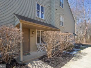 307 Harwood Ct, Mount Laurel, NJ 08054