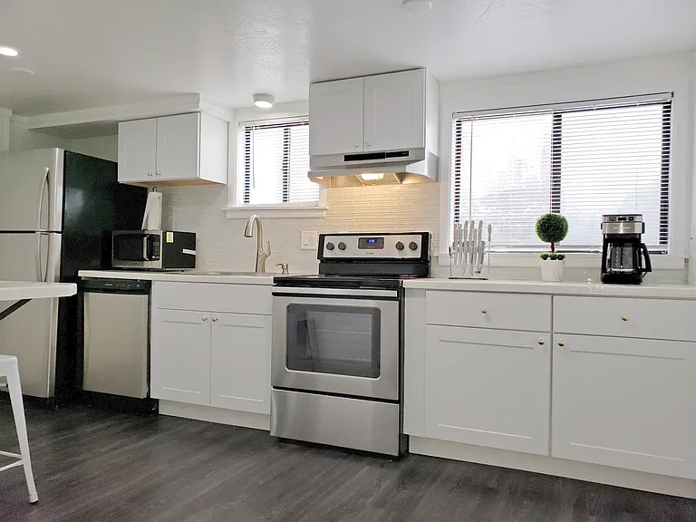 1612 W Boise Ave #B — Photo 13