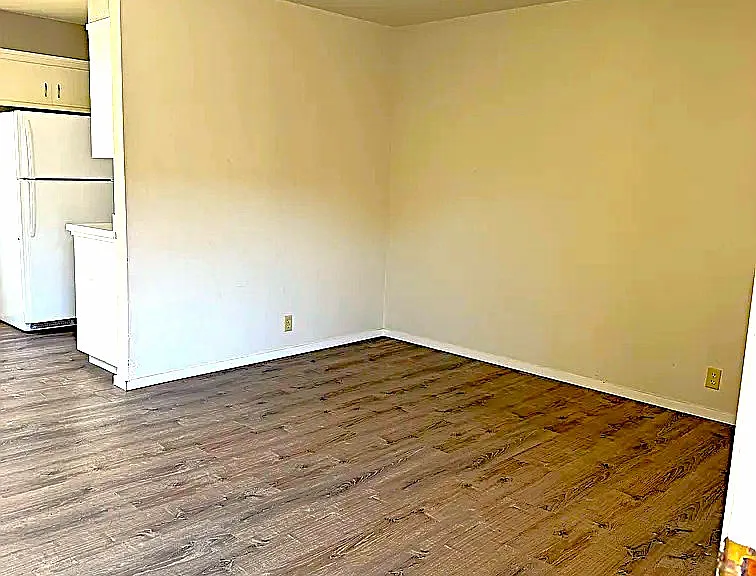 25 Lewis Ave #4 — Photo 16