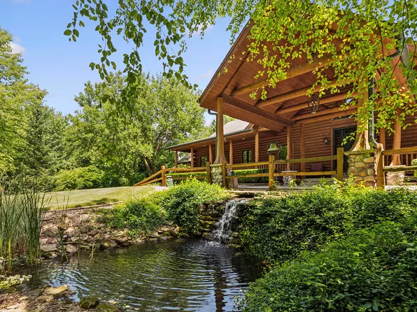 33811 S Martin Long Rd, Wilmington, IL 60481
