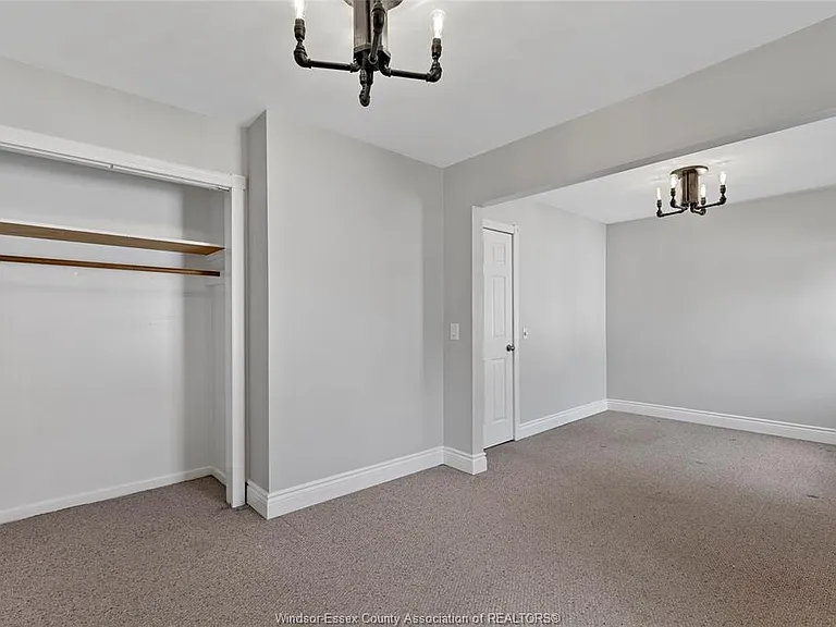 76 Texas Rd — Photo 14