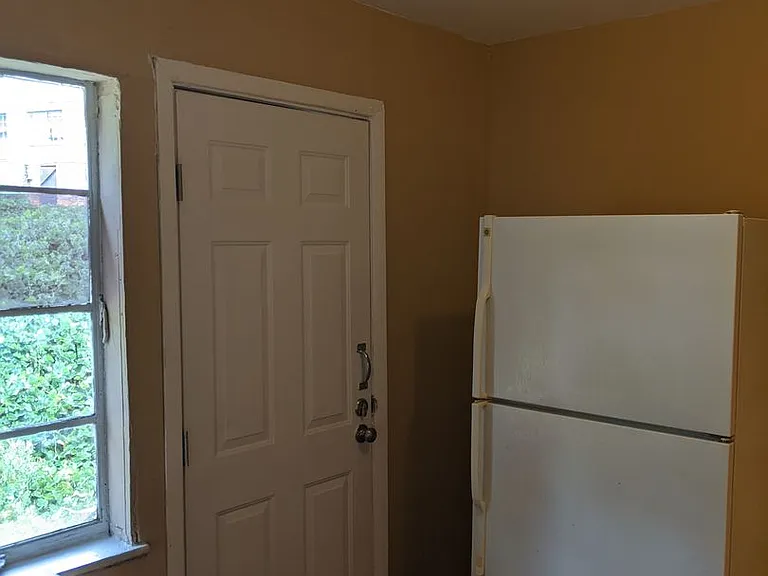 Red Mountain Terrace Apartments - PHASE 2 — Photo 4