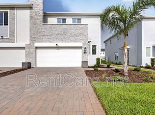 198 Nine Iron Dr, Davenport, FL 33896