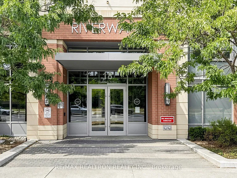 18 Uptown Dr #102 — Photo 6