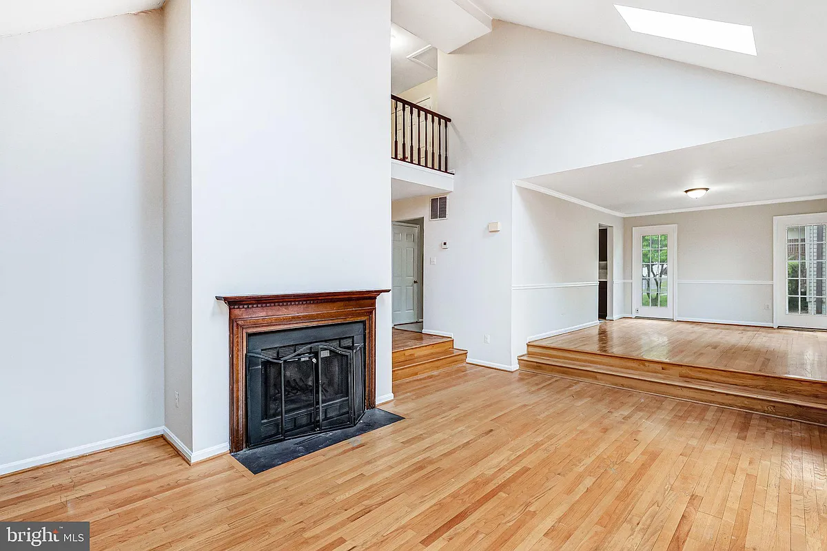 Building Photo - 6523 Gretna Green Way