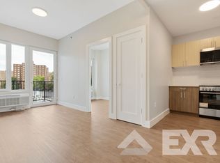 286 Rider Ave #518, Bronx, NY 10451