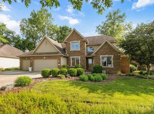 6615 Cherry Hill Pkwy, Fort Wayne, IN 46835