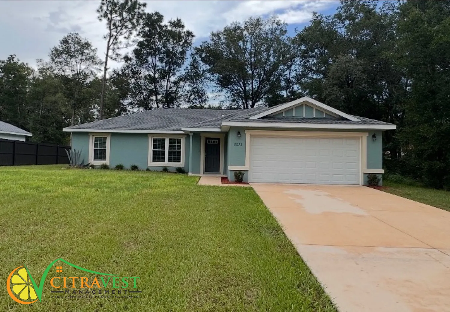 Beautiful Home Available in Citrus Springs!! — Photo 1