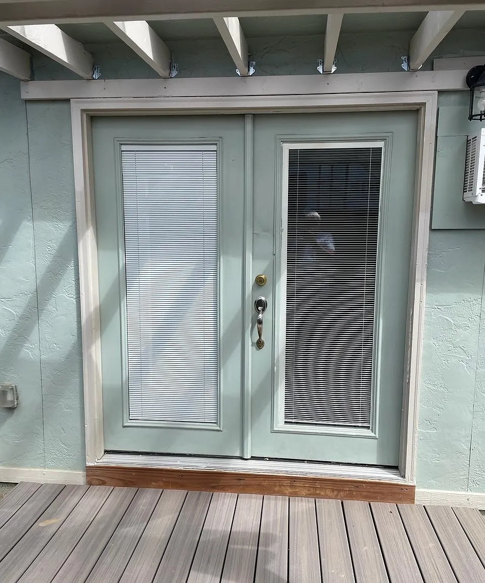 Studio, 338 sqft, $1,050 — Photo 2