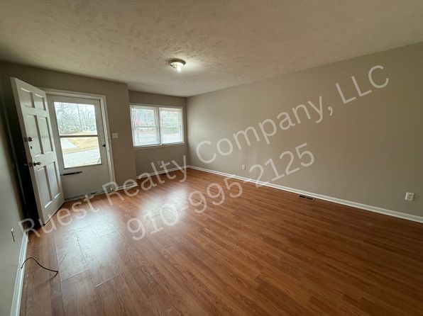 464 Hawthorne Ave #1