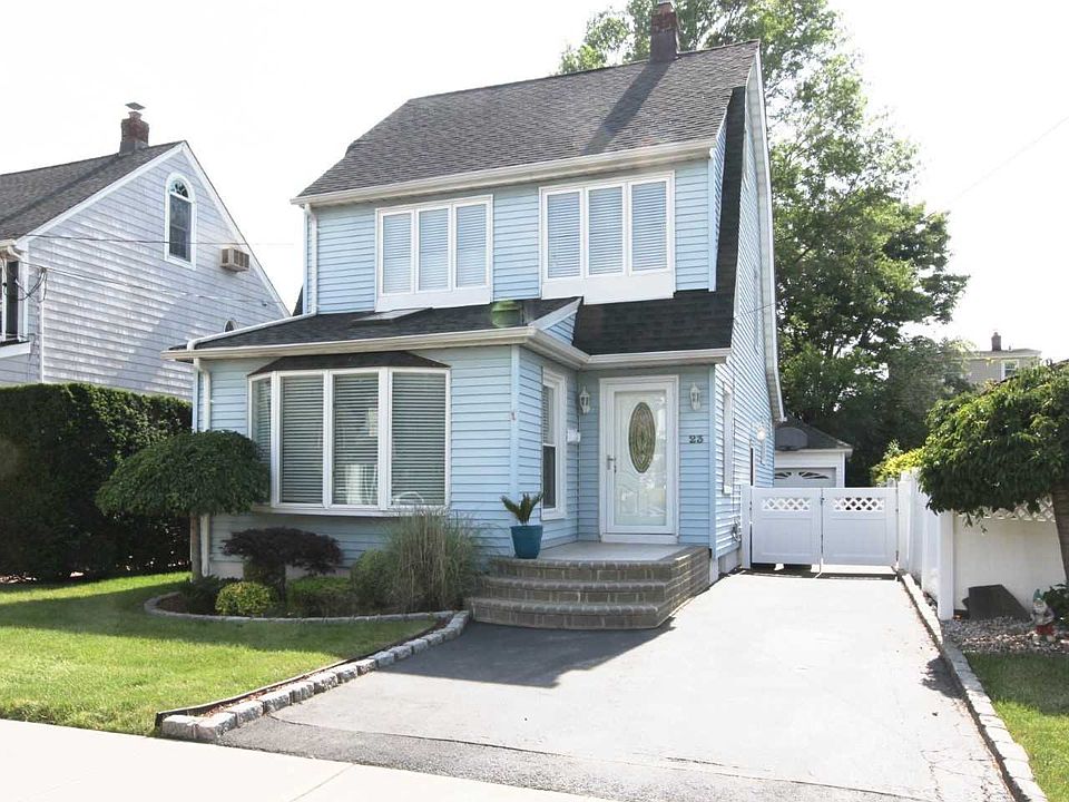 1st image of 23 Holly Ave