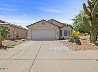 9102 E Autumn Sage St, Tucson, AZ 85747
