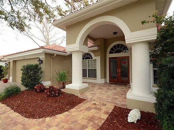 3rd image of 3202 Crescent Oaks Blvd